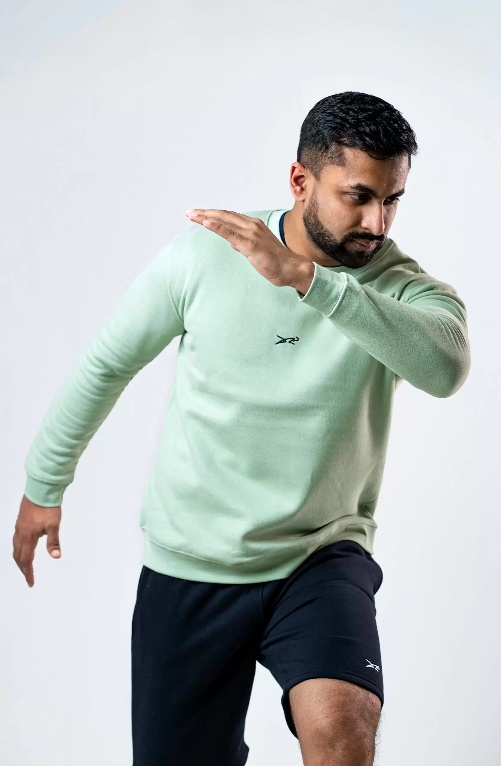 Dour Ease Sweat Shirt Olive 02